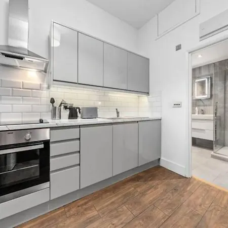 Majestic 2 Bedroom In Knightsbridge Kb70 London Exterior photo